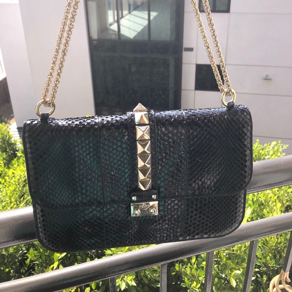 VALENTINO BLACK PYTHON ROCKSTUD BAG GOLD CHAIN - Picture 1 of 12